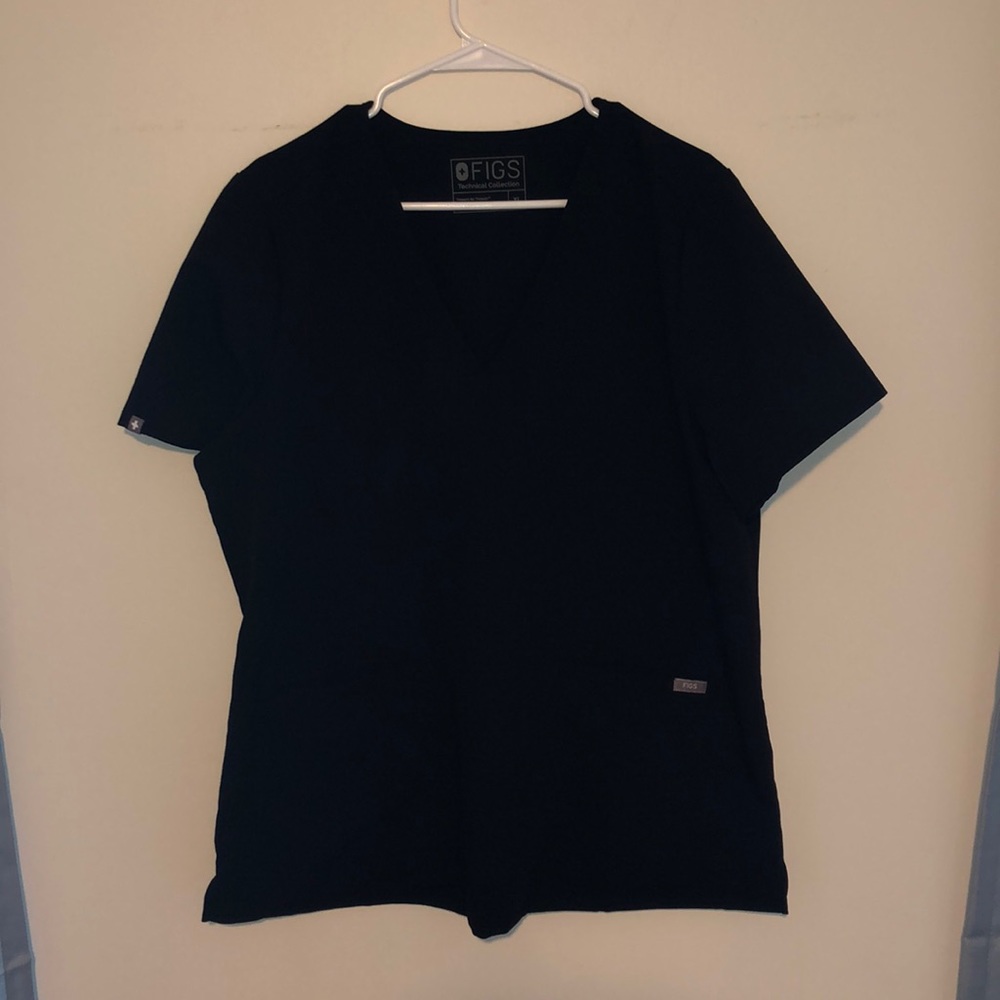 Figs Casma three pocket scrub top